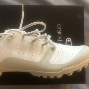 CRANK BROS CANDY GRAVEL/ MTB SHOES (9) NIB